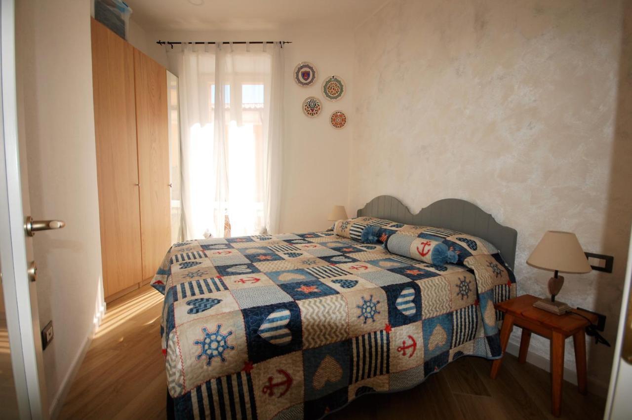 Appartamento Azzurra La Maddalena  Exterior photo